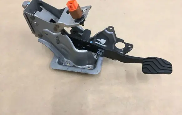 Nissan Micra K14 Brake pedal 