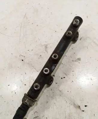 Ford Fiesta Fuel main line pipe 9685297580 28497Z01 103131351