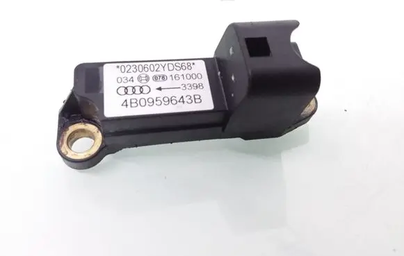 Audi A6 S6 C5 4B Airbag deployment crash/impact sensor 4B0959643B
