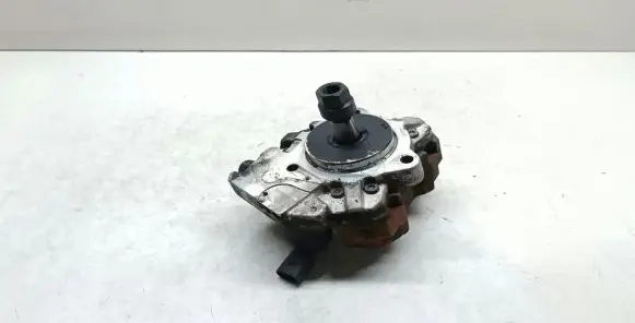 BMW 5 E60 E61 Fuel injection high pressure pump 0445010146 7798333 R70