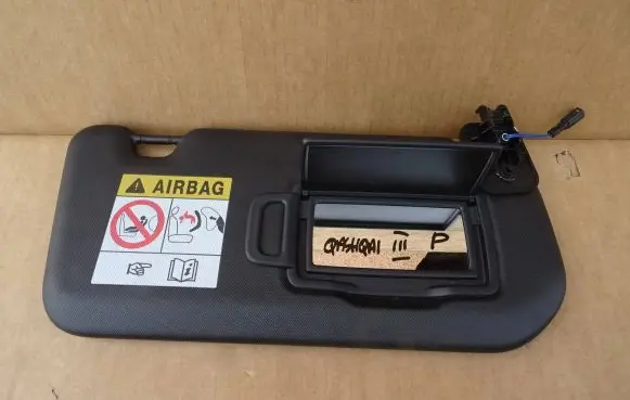Nissan Qashqai Sun visor