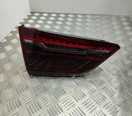 BMW X6 F16 Tailgate rear/tail lights 7438825