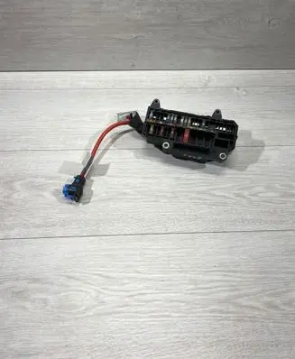 BMW 7 E65 E66 Fuse module 6900583 10688710