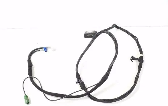 Mercedes-Benz E W212 Sound system wiring loom A2128205917