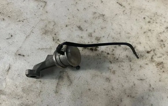 Audi Q5 SQ5 EGR valve 06E131102B 06E131102