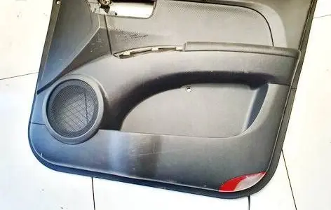 KIA Sportage Front door card panel trim 823201F000