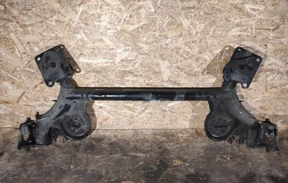 Ford Transit - Tourneo Connect Rear beam RAV0050