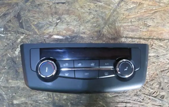 Renault Megane IV Climate control unit 8200501456