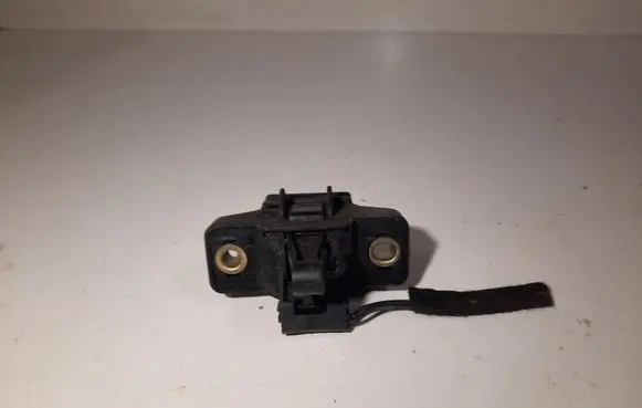 Renault Clio II Tailgate/trunk/boot lock/catch/latch 700308997