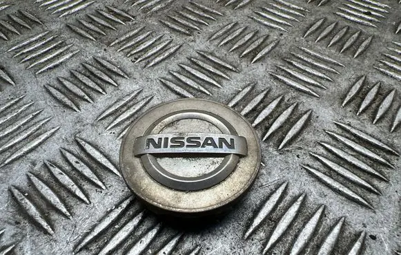 Nissan Leaf I (ZE0) Original wheel cap 40343AU51A