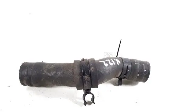 Toyota RAV 4 (XA20) Engine coolant pipe/hose 16571-27080