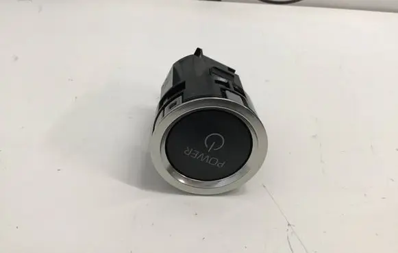 Toyota RAV 4 (XA50) Engine start stop button switch 