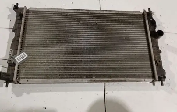 Saab 9-5 Coolant radiator 