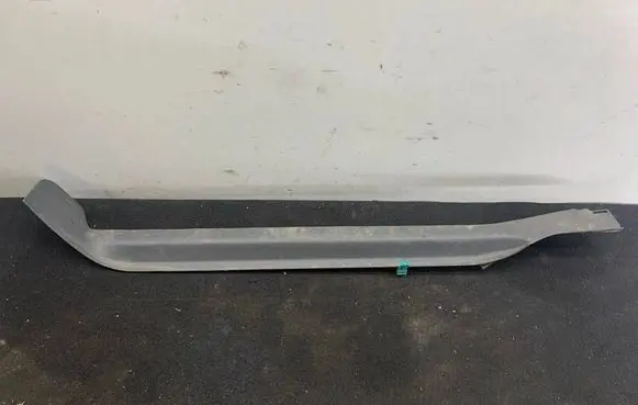 Volkswagen Sharan Rear sill trim cover 7M3853372