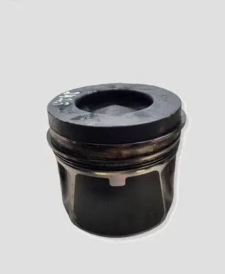 Nissan Qashqai Piston R9M