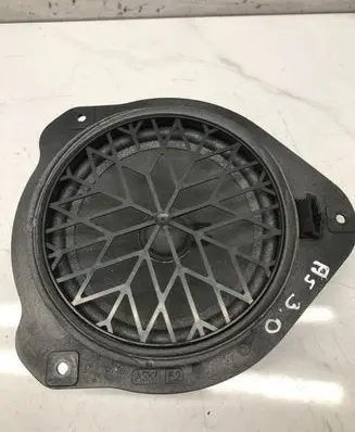 Audi A5 8T 8F Rear door speaker A0110602