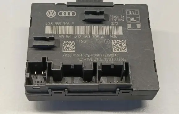 Audi A6 C7 Door control unit/module 4G8959795E