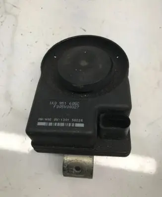 Audi A6 S6 C6 4F Alarm system siren 4F2951285 067394 1K0951605C