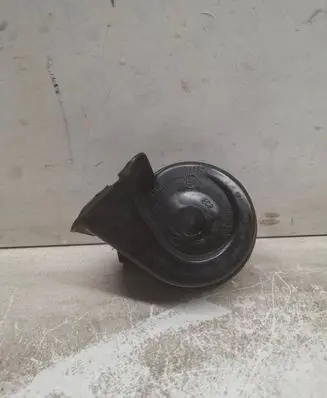BMW 1 E81 E87 Horn signal 703881157