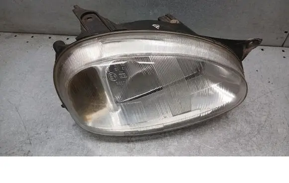 Opel Corsa B Front reflector 