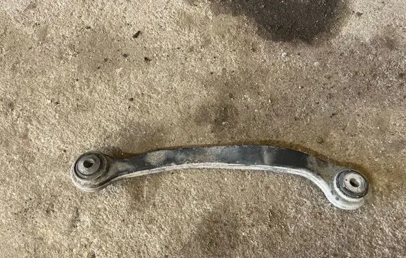 Mercedes-Benz E W211 Rear control arm A2303520001
