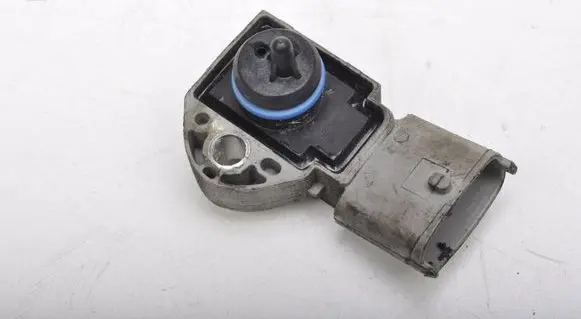 Volvo V50 Fuel pressure sensor 31272732