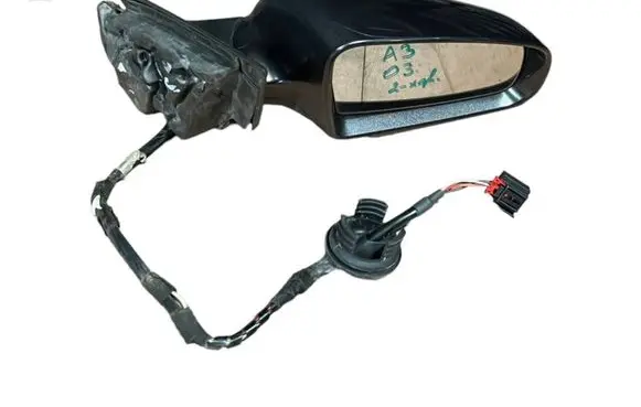 Audi A3 S3 8P Front door electric wing mirror E1010754