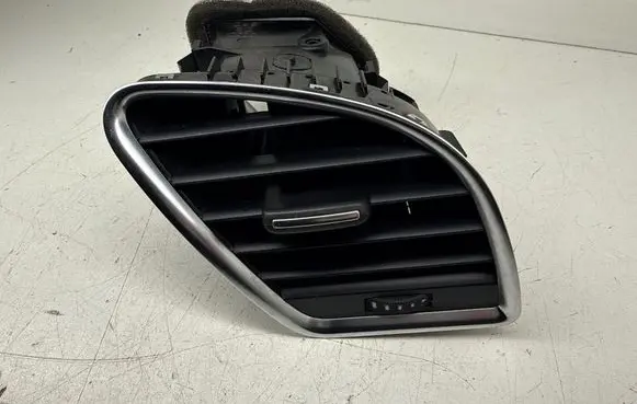 Audi A4 S4 B8 8K Dashboard side air vent grill/cover trim 8T1820902C
