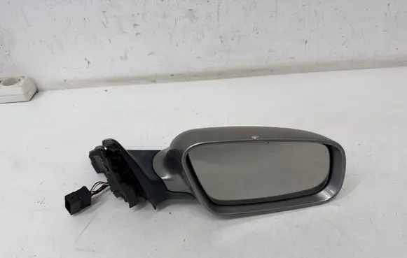 Audi A6 S6 C5 4B Front door electric wing mirror E1010593