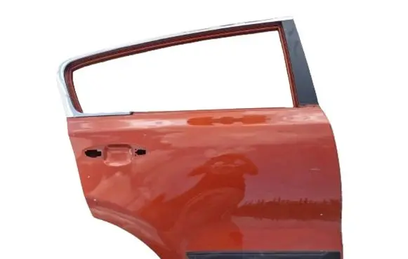 KIA Sportage Rear door