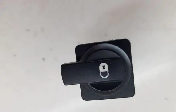 Citroen C4 I Central locking switch button 96476626XT