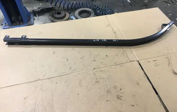 Mercedes-Benz Vito Viano W447 Sliding door bottom rail A4477600341