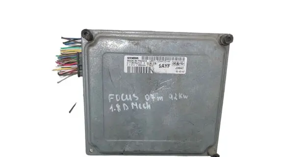 Ford Focus Engine control unit/module S118934101F 4M5112A650HF
