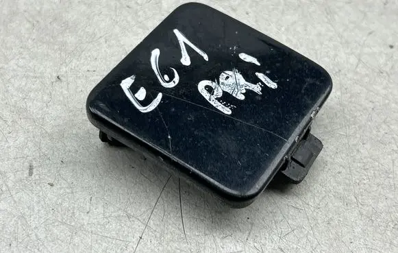 BMW 5 E60 E61 Front tow hook cap/cover 7033700 11460915