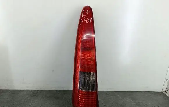 Ford Fusion Rear/tail lights 2N1113A603B