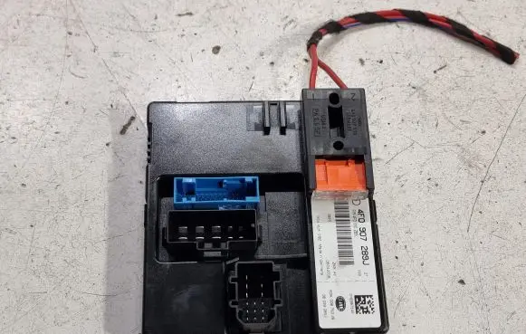 Audi A6 S6 C6 4F Comfort/convenience module 4F0907289J