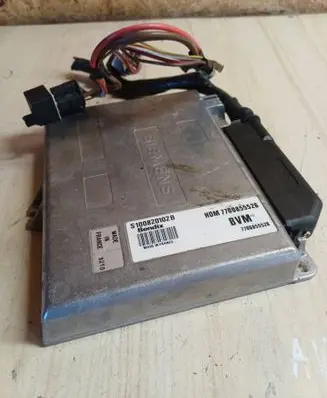 Renault Espace II Engine control unit/module S100820102B 7700855528 7700855526