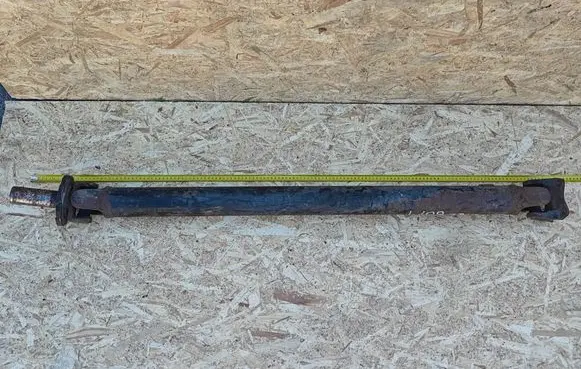 Mitsubishi L200 Rear driveshaft/prop shaft 