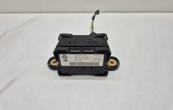 Volkswagen Golf V ESP acceleration yaw rate sensor 7H0907655A