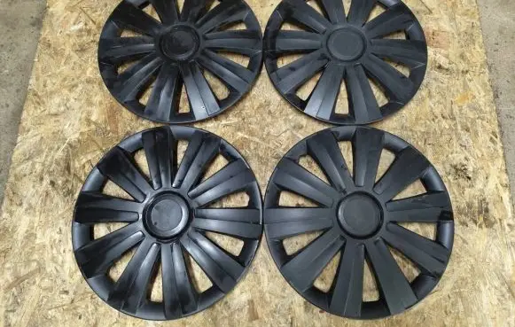 Volkswagen Golf VI R17 wheel hub/cap/trim 