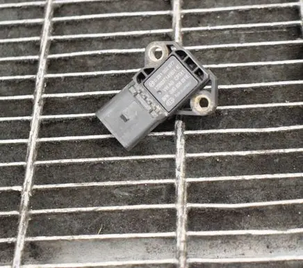 Audi A5 8T 8F Air pressure sensor 0281002977 03G906051E