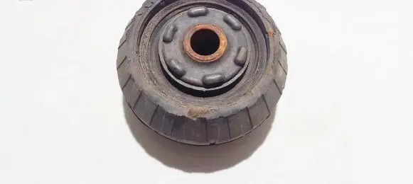 Coil spring mount