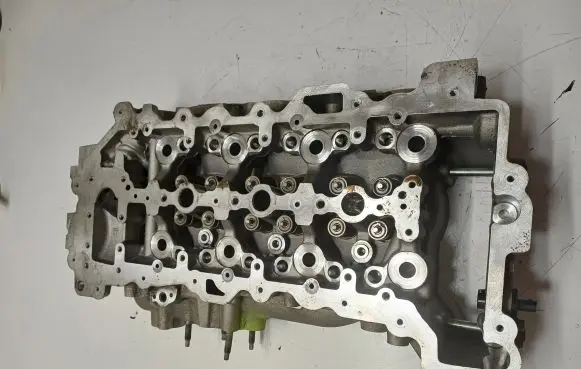 Opel Astra K Engine head 55490228 LXD