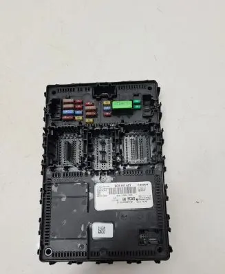 Ford Fiesta Comfort/convenience module NU5T15604ECAD NU5T15604EC