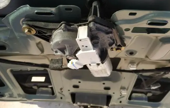 Renault Scenic II - Grand scenic II Rear window wiper motor 8200153458b 53018912