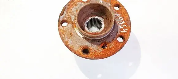 BMW 5 GT F07 Rear wheel hub