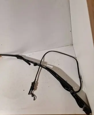 Volvo S90, V90 Front wiper blade arm 31440421