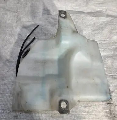 Ford C-MAX II Windshield washer fluid reservoir/tank AV6117B613AB