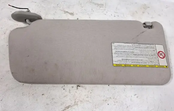 Toyota Corolla Verso AR10 Sun visor
