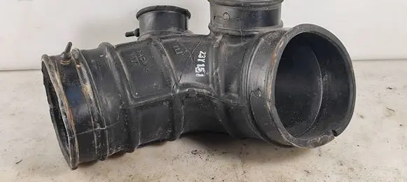 Nissan Qashqai J12 Air intake hose/pipe 6UM03